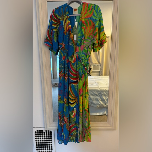 Farm Rio Tahiti Wrap Maxi Dress NWT Size Small - Picture 5 of 6